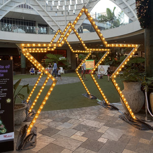 GIANT 3.5m Bulbed Star Arches (Set of 5) - Event Hire Brisbane