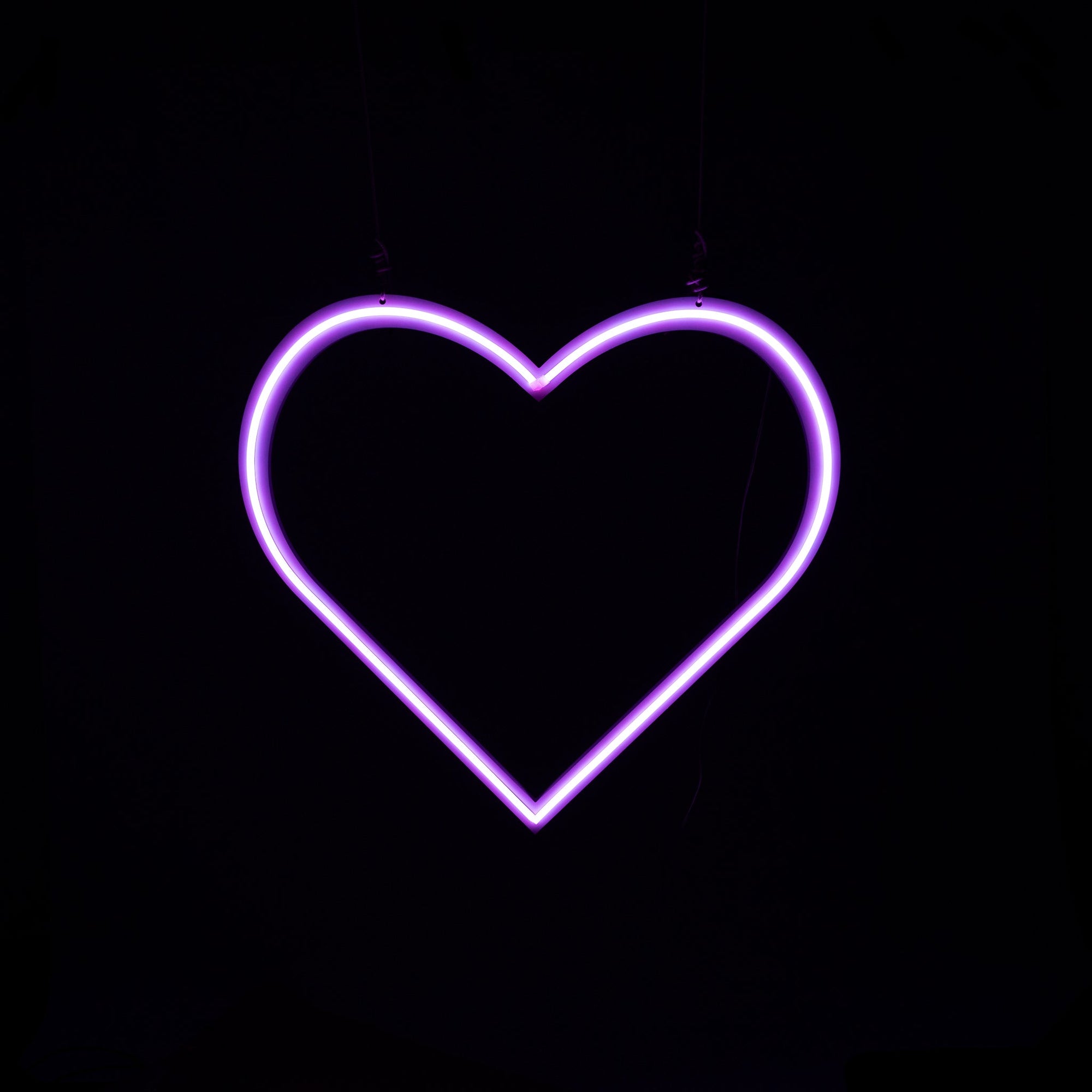 Skinny Heart Pixel Neon - Neon Sign Hire Brisbane